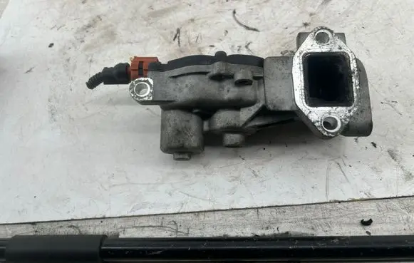 Opel Meriva B EGR valve 55567724