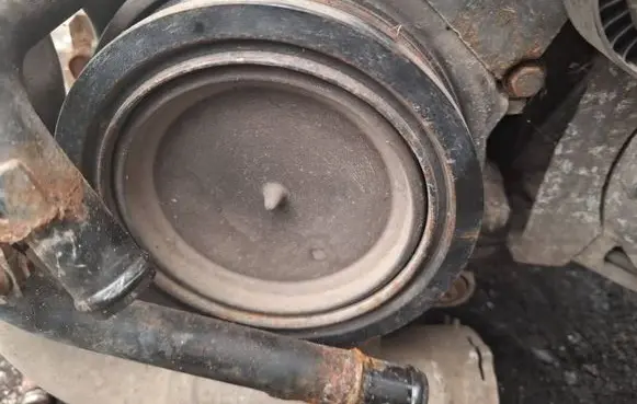 Volkswagen Touran I Crankshaft pulley