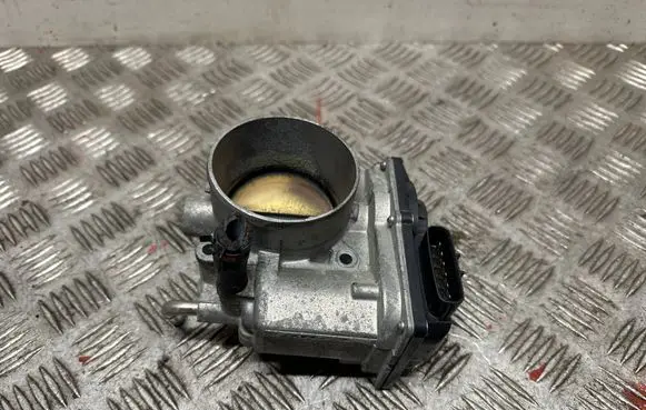 Lexus IS 220D-250-350 Throttle valve 2203031020