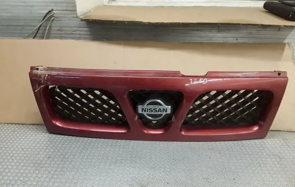 Nissan Terrano Front bumper upper radiator grill