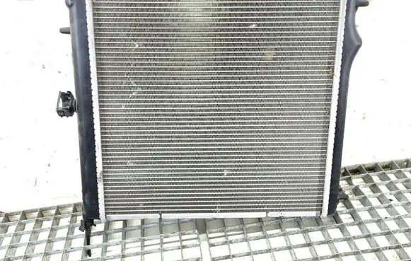 Citroen C3 Coolant radiator 9684522780