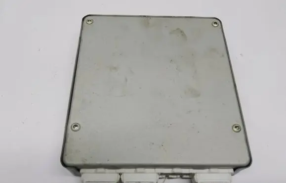 Mazda 6 Engine control unit/module E6T52477H3