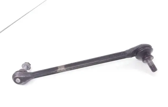 Mercedes-Benz E A207 Front anti-roll bar/stabilizer link A2043201789
