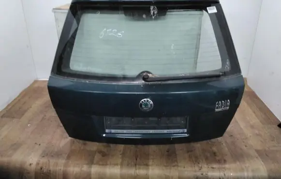 Skoda Fabia Mk1 (6Y) Tailgate/trunk/boot lid