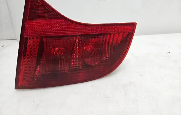 Audi A4 S4 B7 8E 8H Tailgate rear/tail lights 8E9945094
