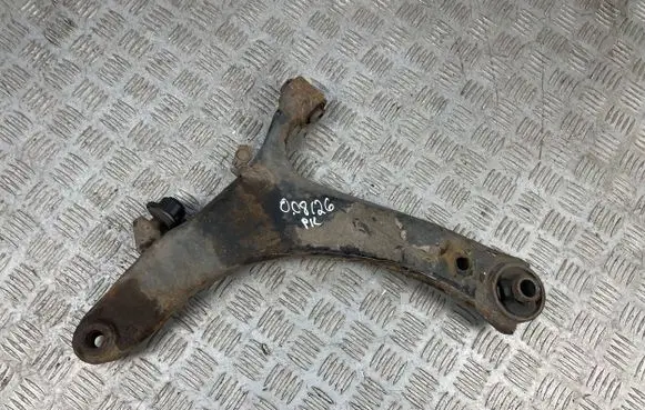 Front lower control arm/wishbone