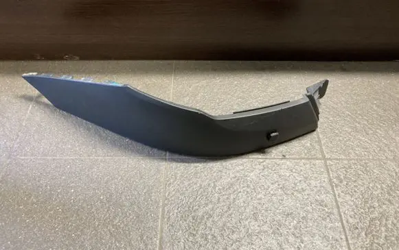 Under headlight/headlamp trim