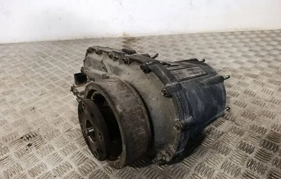 Dodge Nitro Gearbox transfer box case P52853452AB B0654474 52104