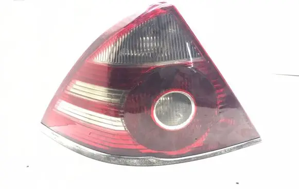 Ford Mondeo Mk III Rear/tail lights 084311938 K1426