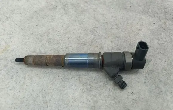 Opel Movano B Fuel injector H8291222B