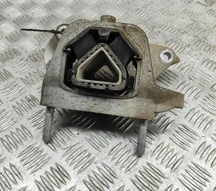 Peugeot 2008 II Engine mount bracket 9826533880