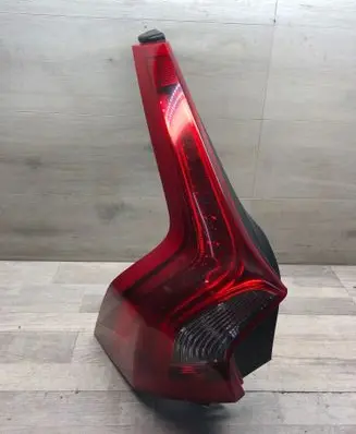Volvo V60 Rear/tail lights V01V0V60SX 31214963