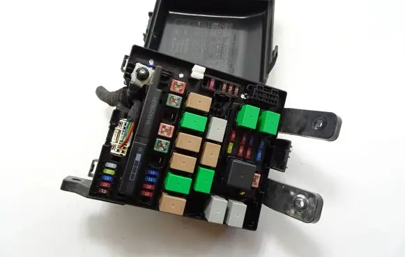 Hyundai ix35 Fuse box set 1879001316