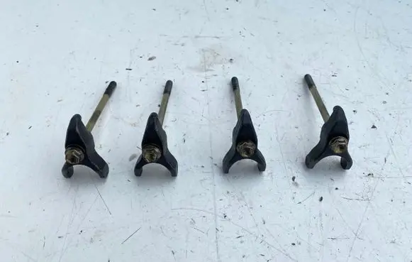 Fuel Injector clamp holder