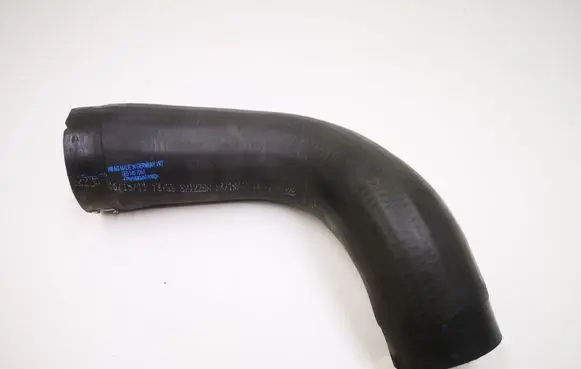 Volkswagen Multivan T5 Intercooler hose/pipe 7E0145709A S21229A
