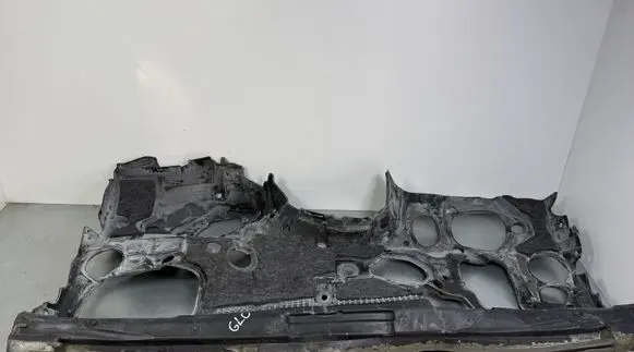 Mercedes-Benz GLC X253 C253 Engine compartment bulkhead A253682