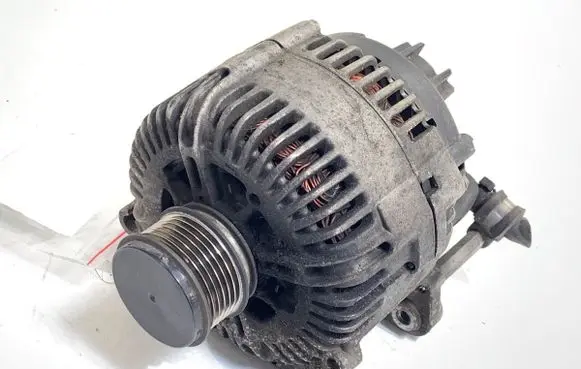 Volkswagen PASSAT B6 Generator/alternator 021903026L