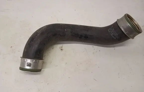 Porsche Macan (95B) Intercooler hose/pipe 95b145834