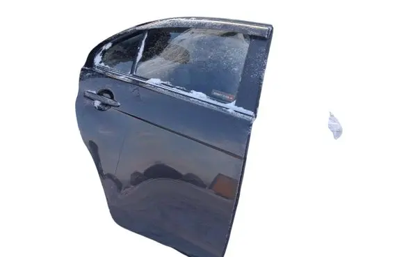 Mitsubishi Lancer Evolution X Rear door 