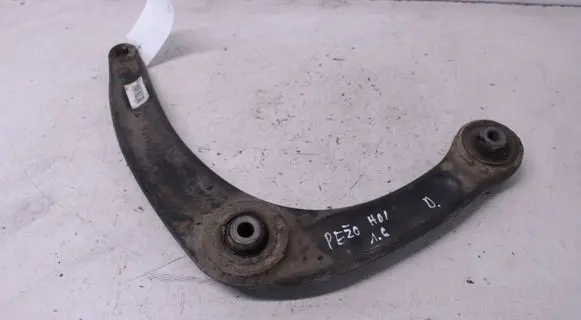 Peugeot Partner Front lower control arm/wishbone 557451