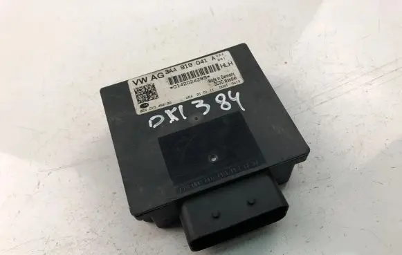 Volkswagen Golf VI Other control units/modules 3AA919041A