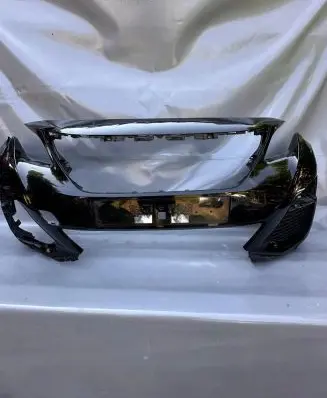 Peugeot 5008 II Front bumper 9815499077