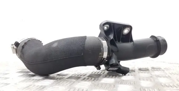 Audi Q5 SQ5 Intercooler hose/pipe 8R0145737L