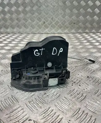 BMW 5 GT F07 Front door lock 7229458
