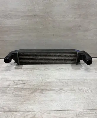 BMW 3 E46 Intercooler radiator 2246795