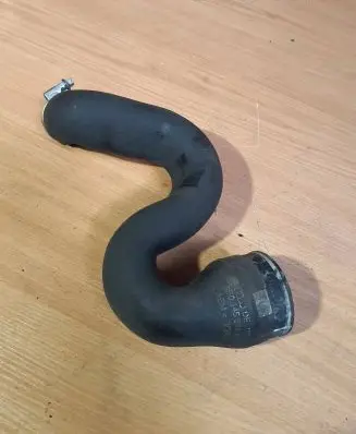 Audi A4 S4 B7 8E 8H Intercooler hose/pipe 8E0145834AH