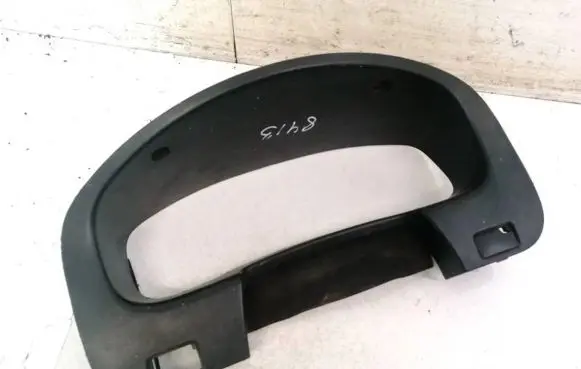 Nissan King Cab, Navara Dashboard trim 68240VJ400
