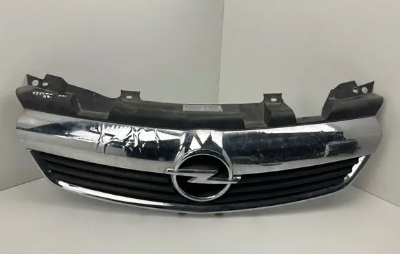 Opel Zafira B Front grill 13157590 321228108
