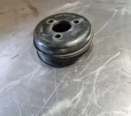 Land Rover Range Rover L322 Water pump pulley 9H228610AA