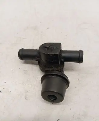 Volkswagen II LT Engine coolant pipe/hose 701819809G