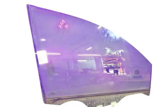 Nissan Versa Front door window glass four-door 