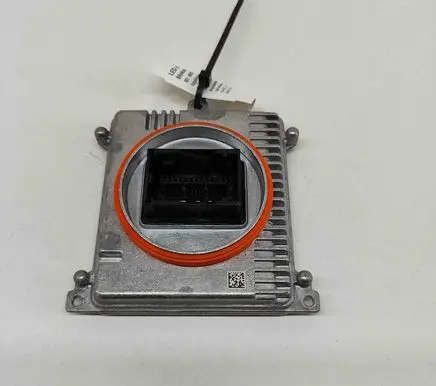 Skoda Enyaq iV LED ballast control module 992941572A 10101500064