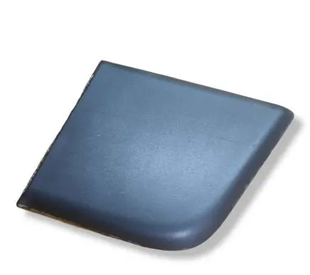 Rear fender molding trim