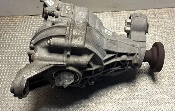 Porsche Cayenne (9Y0 9Y3) Rear differential 4460410156 201300189 0DG500043J