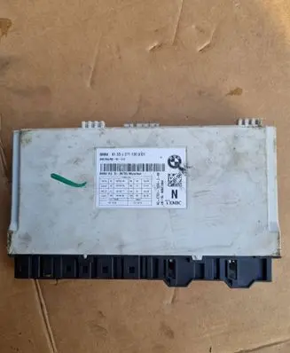 BMW 3 F30 F35 F31 Seat control module 9371130
