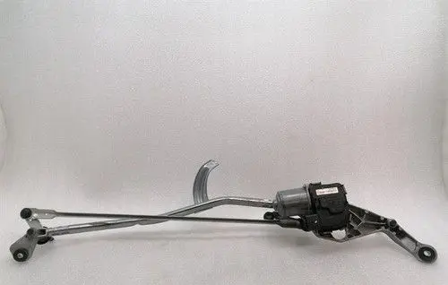 Mercedes-Benz AMG GT R190 C190 Front wiper linkage and motor A2908202000