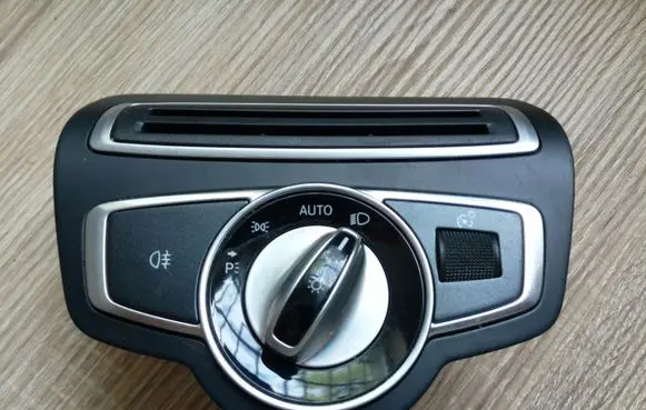 Mercedes-Benz C W205 Light switch a2059057070
