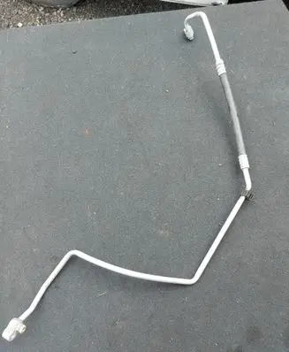 BMW 5 E60 E61 Air conditioning (A/C) pipe/hose 6989859