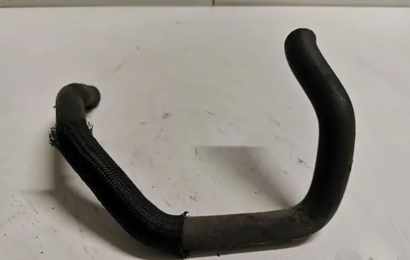 Toyota Avensis T250 Engine coolant pipe/hose