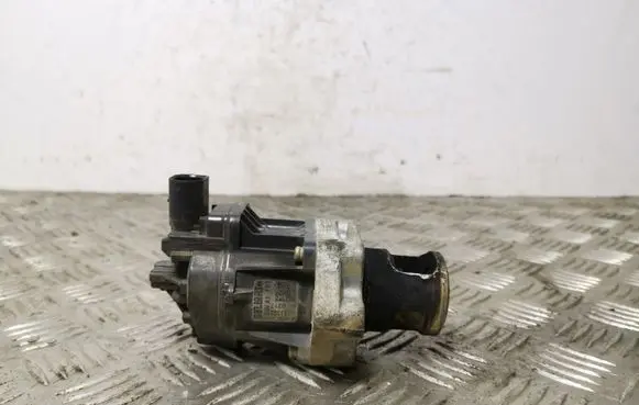 Jeep Cherokee EGR valve 55229740