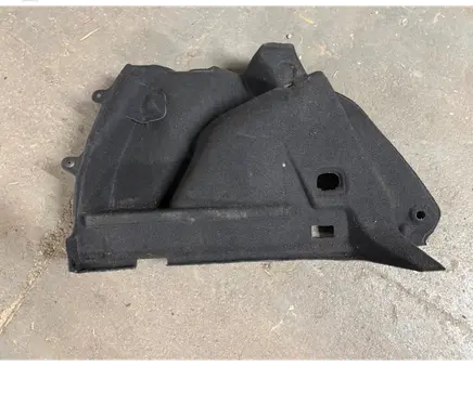 Volkswagen e-Golf Tailgate/trunk side cover trim 