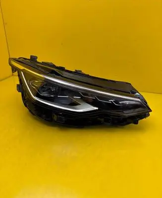 Volkswagen Golf VIII Headlight/headlamp 5H1941060AA