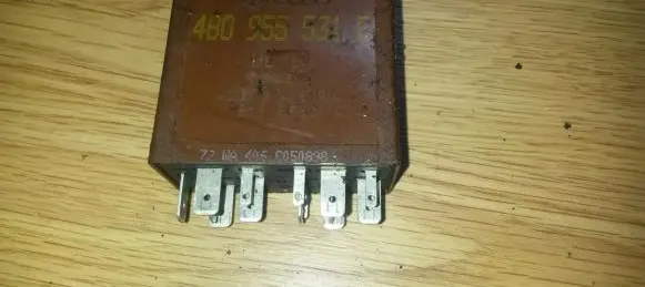 Audi A4 S4 B5 8D Other relay 4b0955531e