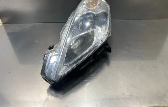 Nissan Leaf I (ZE0) Headlight/headlamp Mde1313057l