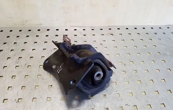 Toyota Corolla Verso AR10 Gearbox mount