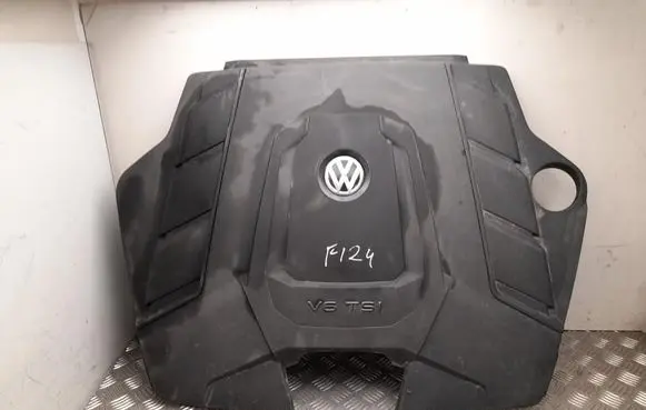 Volkswagen Touareg III Engine cover (trim) 4M4133849E